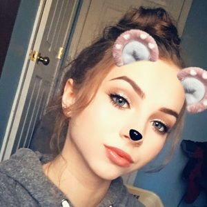 Meet your Posher, Kelsey